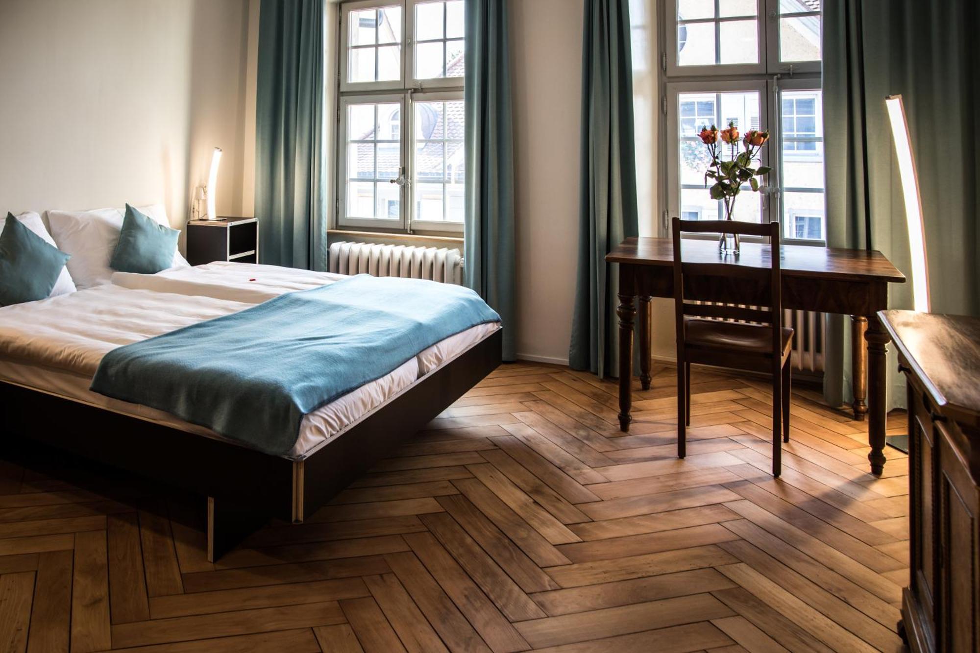 Kreuz Herzogenbuchsee エクステリア 写真